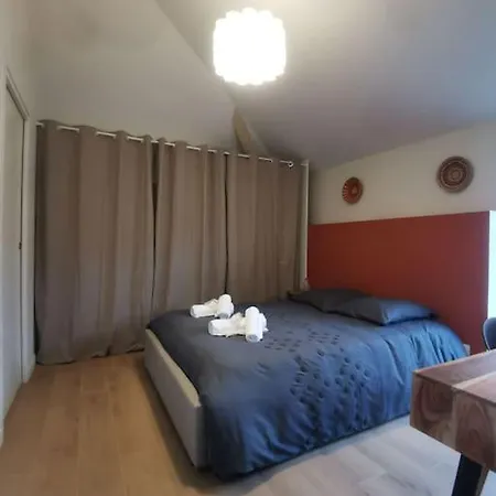4 Pieces Centre-ville Bourg-en-Bresse